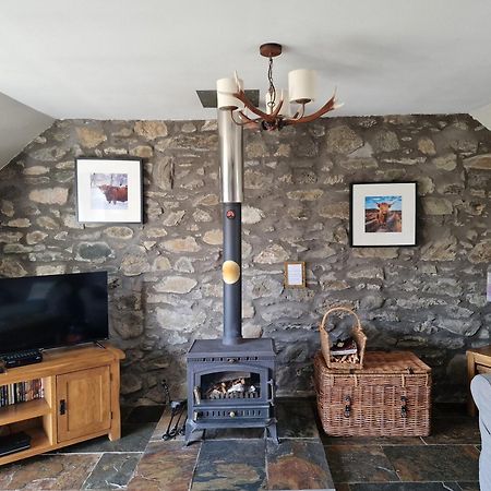 Dalnoid Cottages & Treehouses Nr Glenshee Exteriör bild