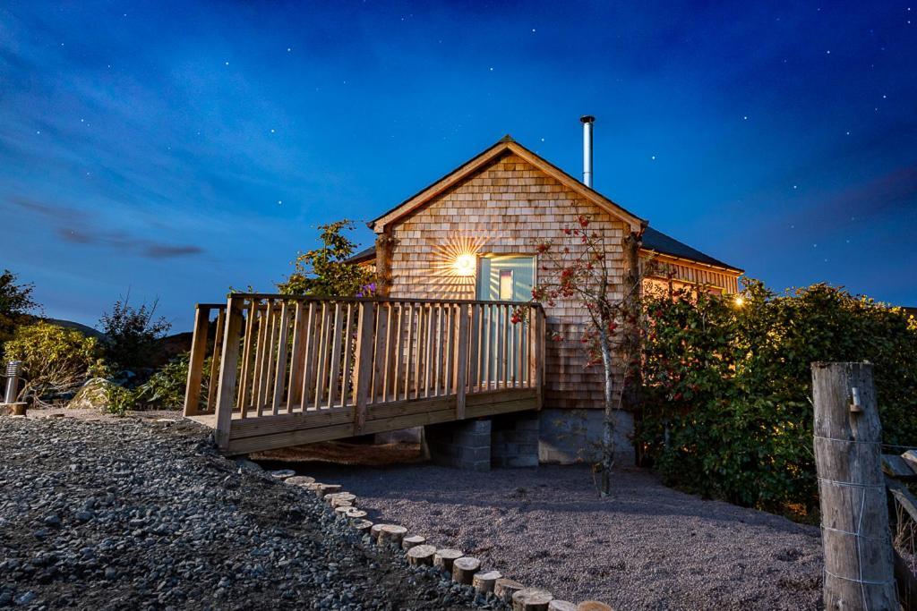 Dalnoid Cottages & Treehouses Nr Glenshee Exteriör bild