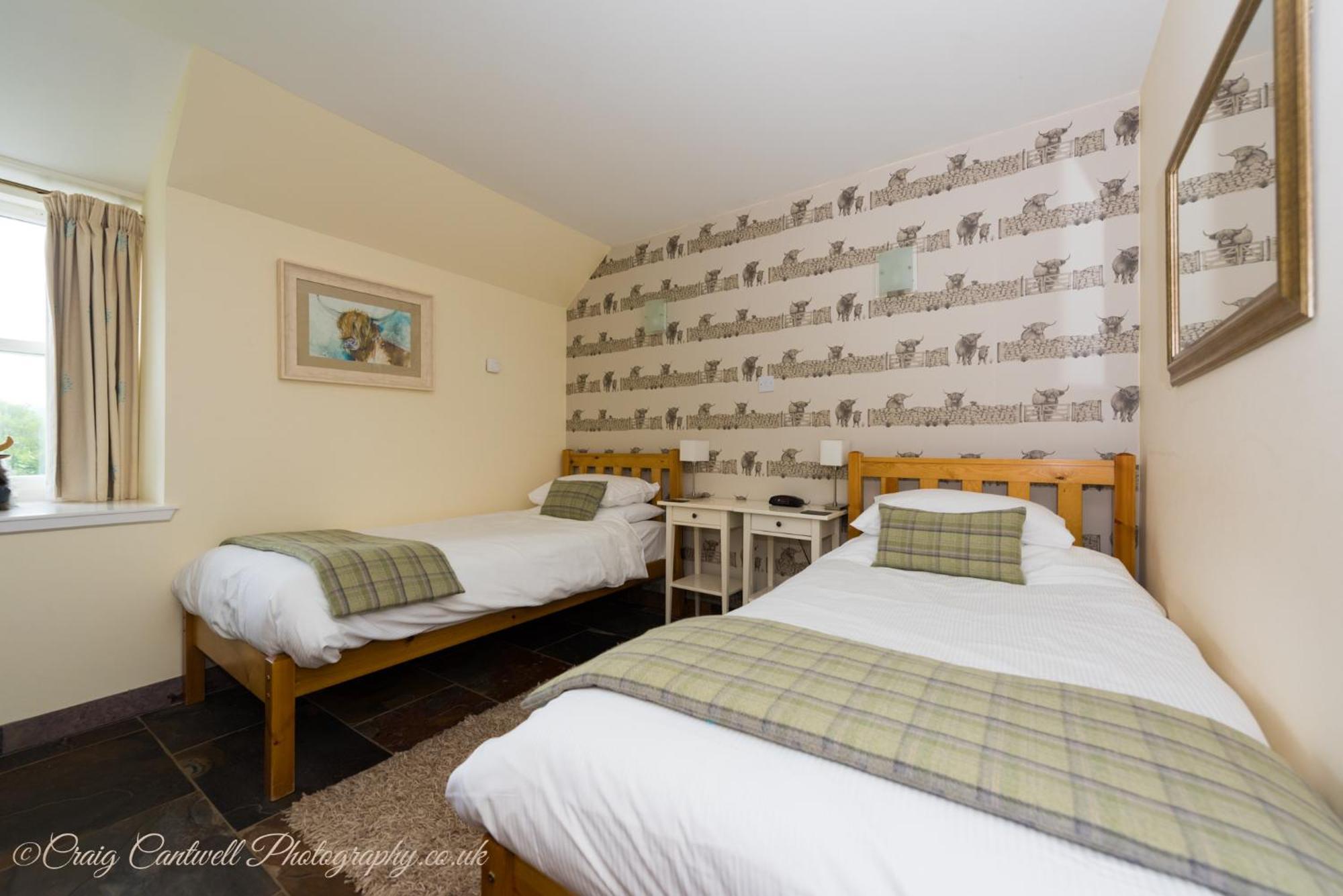 Dalnoid Cottages & Treehouses Nr Glenshee Exteriör bild