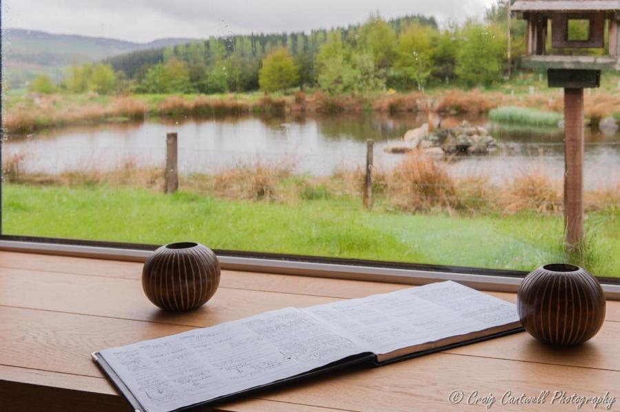 Dalnoid Cottages & Treehouses Nr Glenshee Exteriör bild